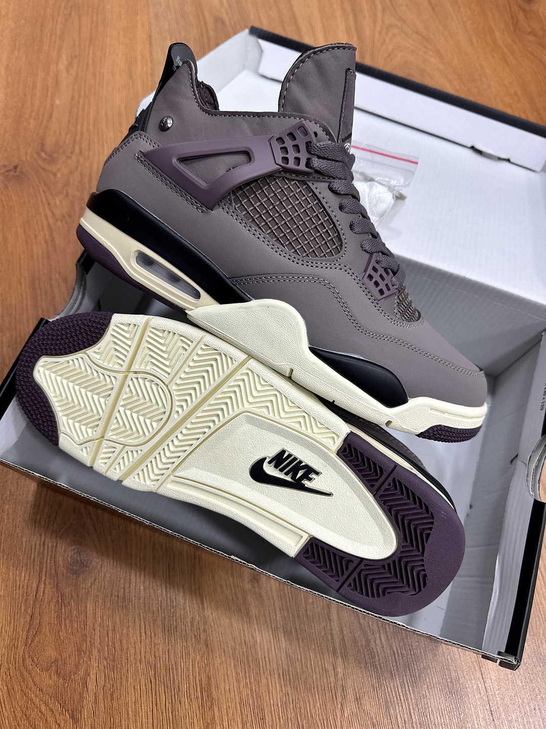 Jordan Retro 4 A Ma Maniere Brown 3