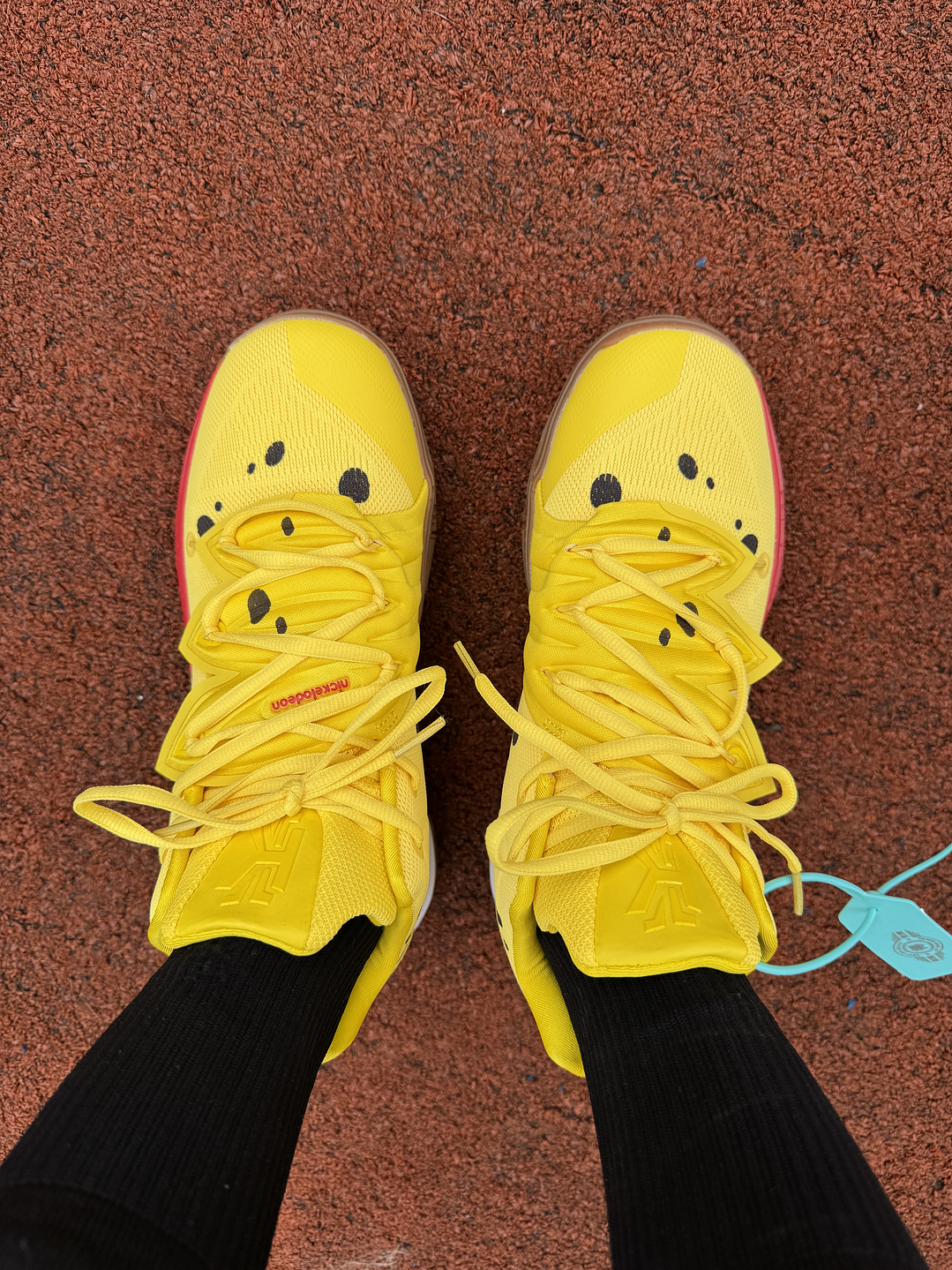 Nike Kyrie 5 Bob Sponja  4