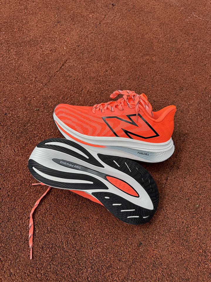 New Balance FuelCell Trainer V2 Orange  4