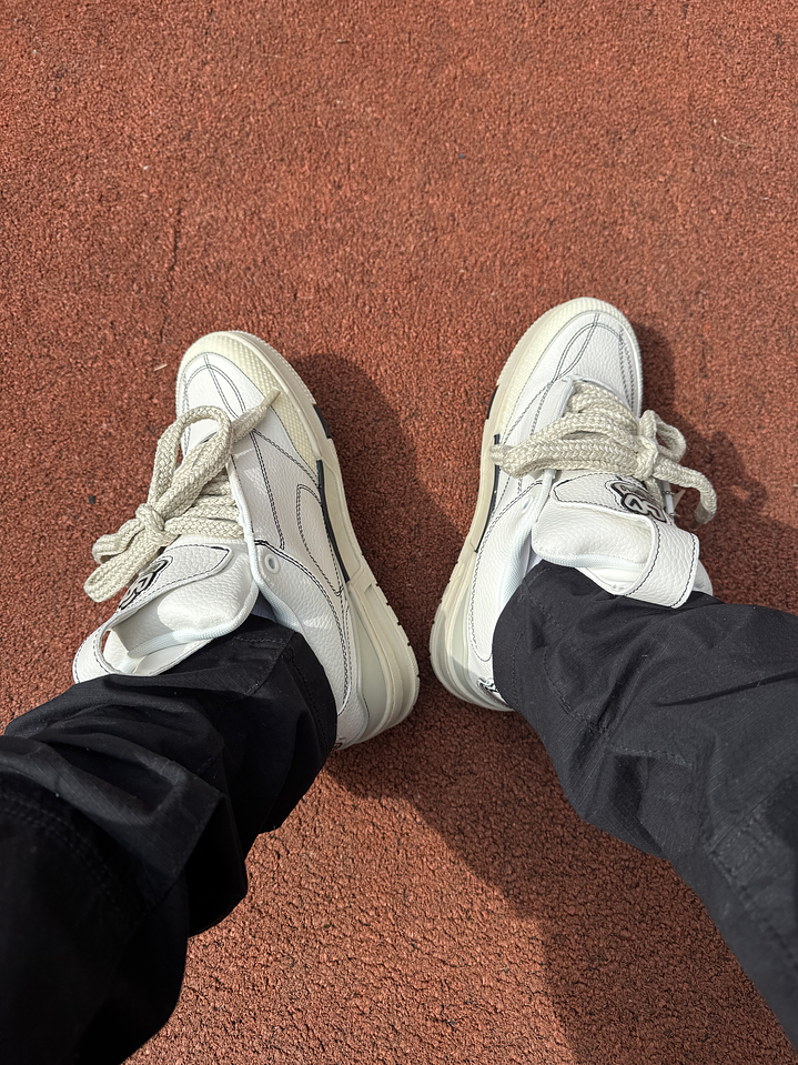 Louis Vuitton Skate Beige Premium  2