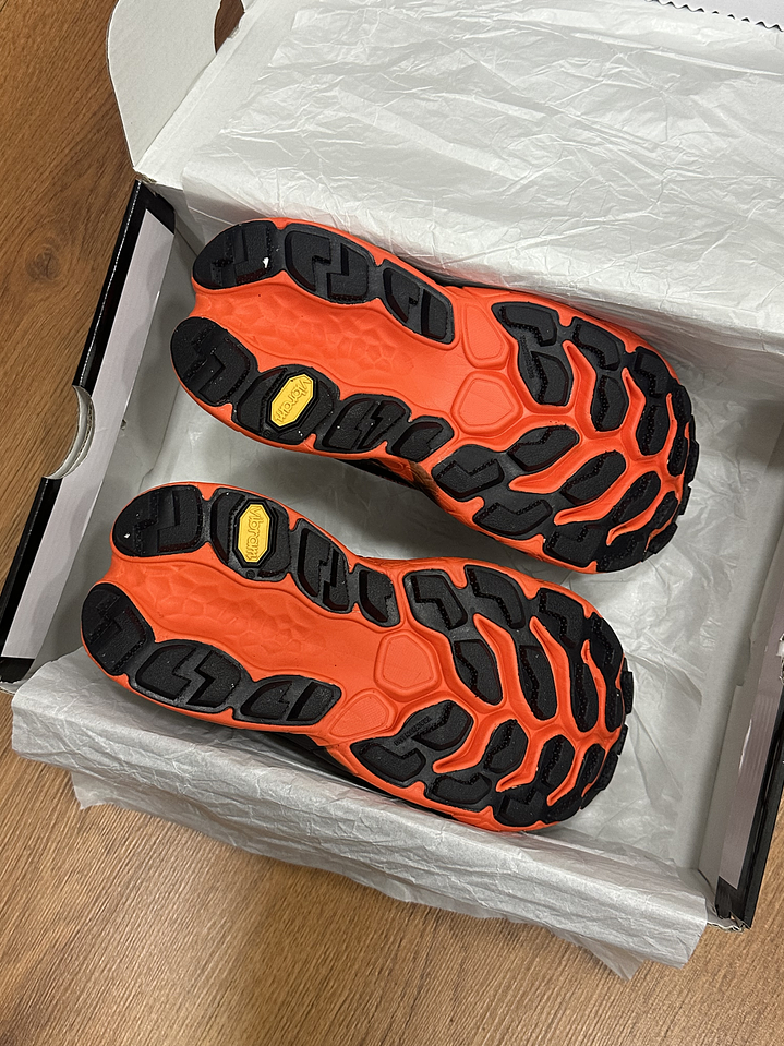 New Balance Fresh Foam X Trail More V3 Black Orange  3