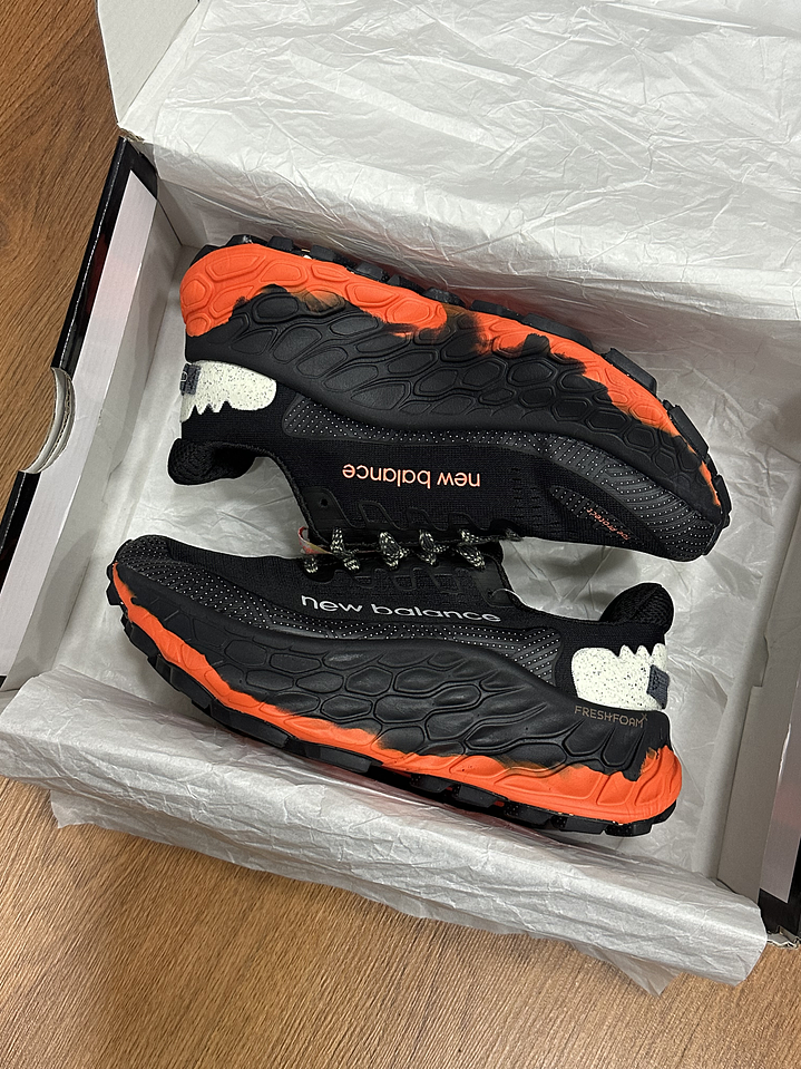 New Balance Fresh Foam X Trail More V3 Black Orange  2