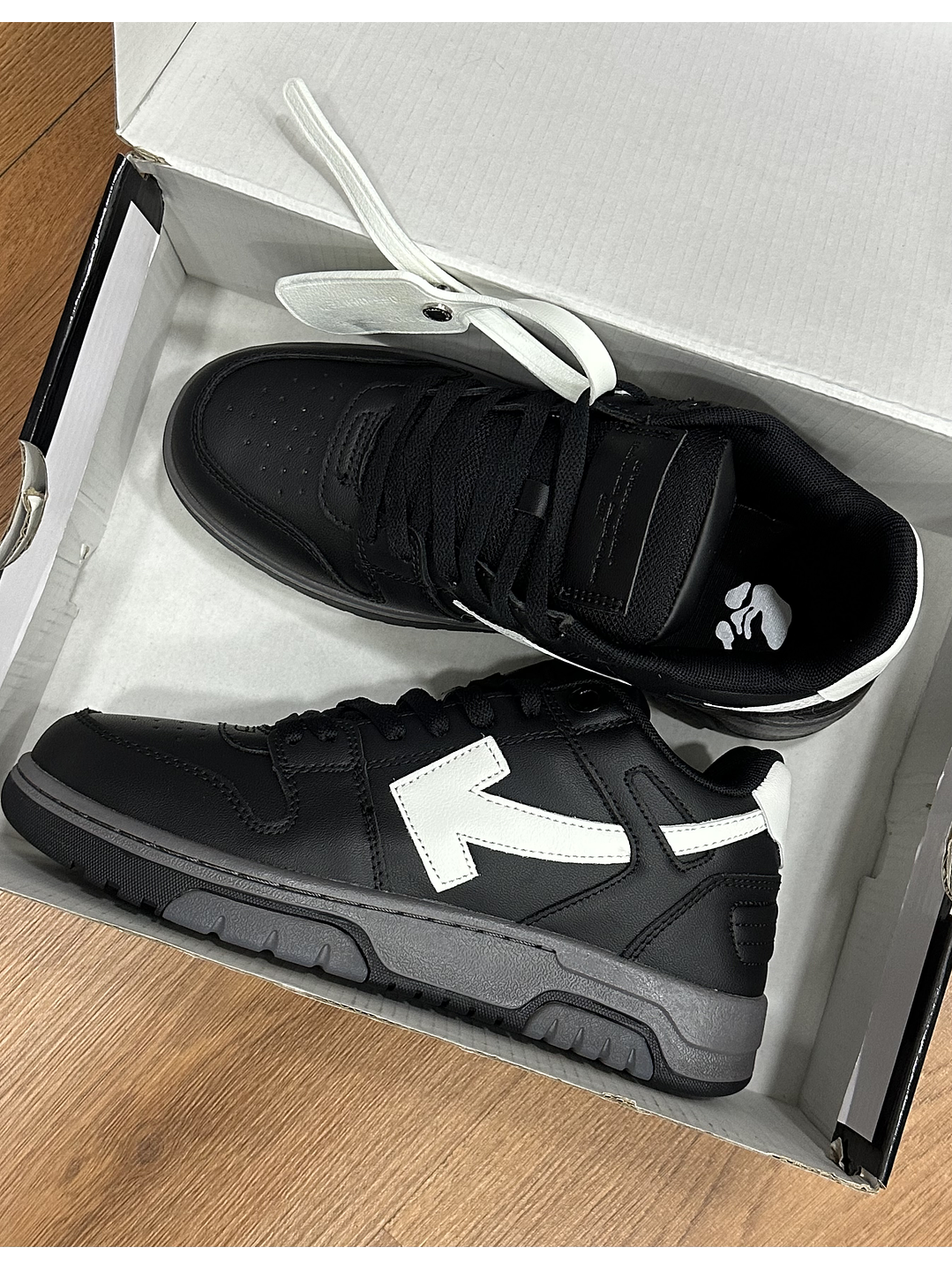 Off White Out Of Office Black  3