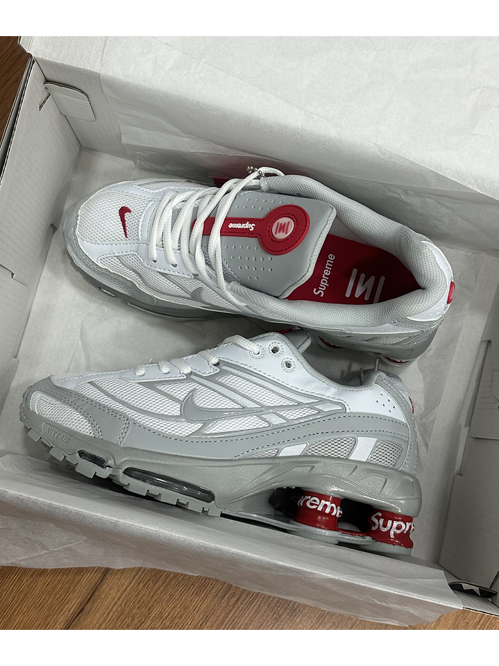 Nike Shox X Supreme Grey 3