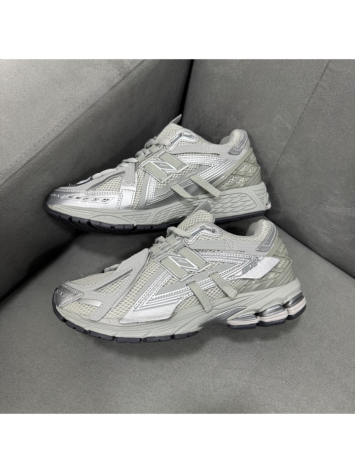 New Balance 1906r Gris  2