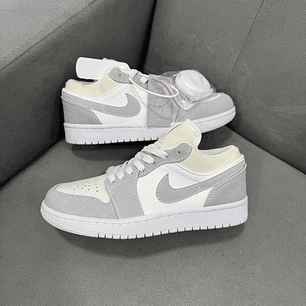 Jordan Retro 1 Low Paris 