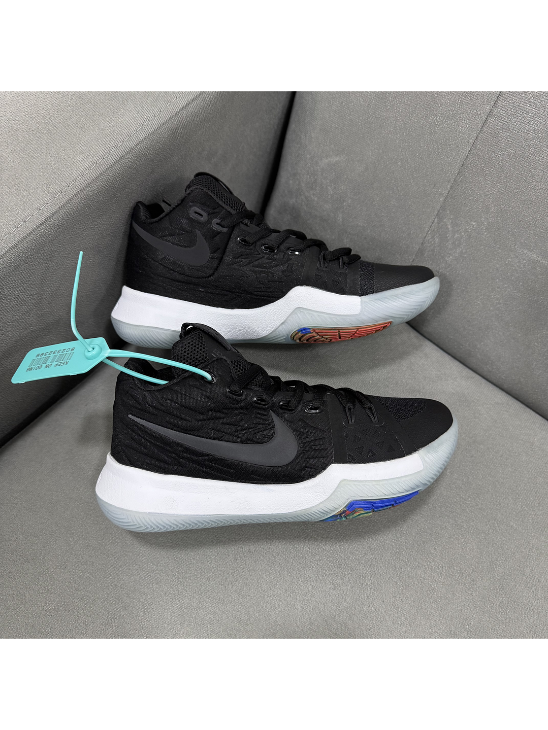 Nike Kyrie 3 Black Colors  3