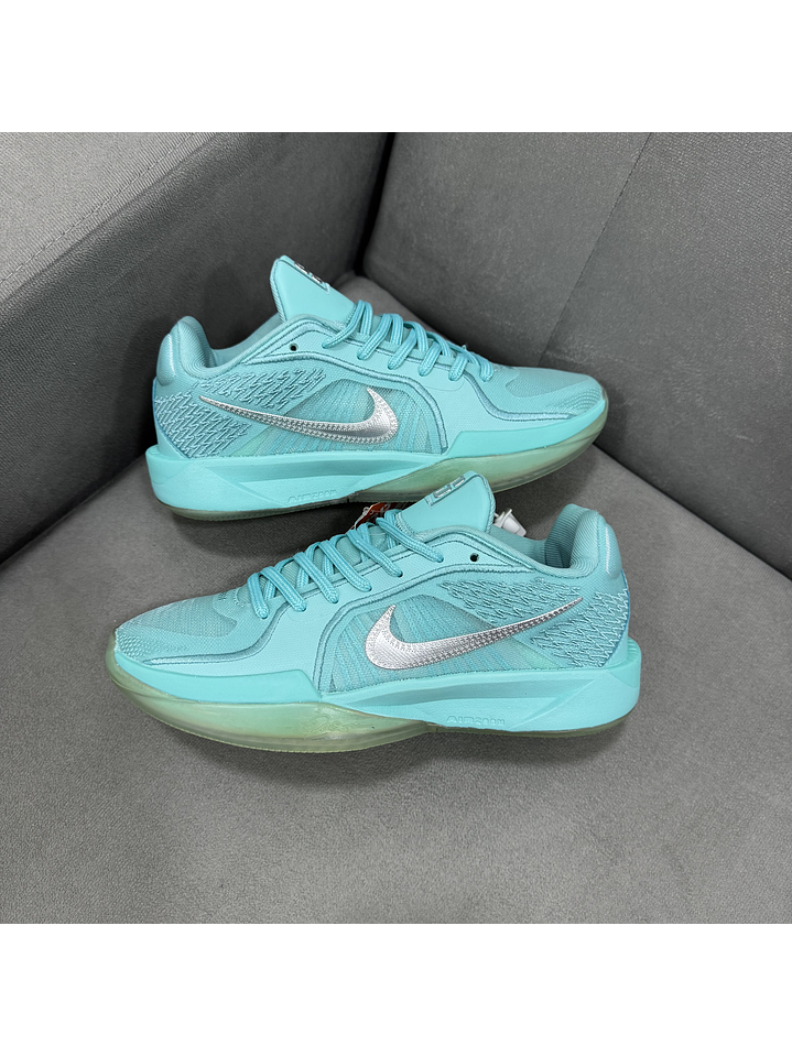 Nike Sabrina 2 Celeste  1