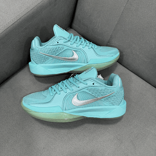 Nike Sabrina 2 Celeste 