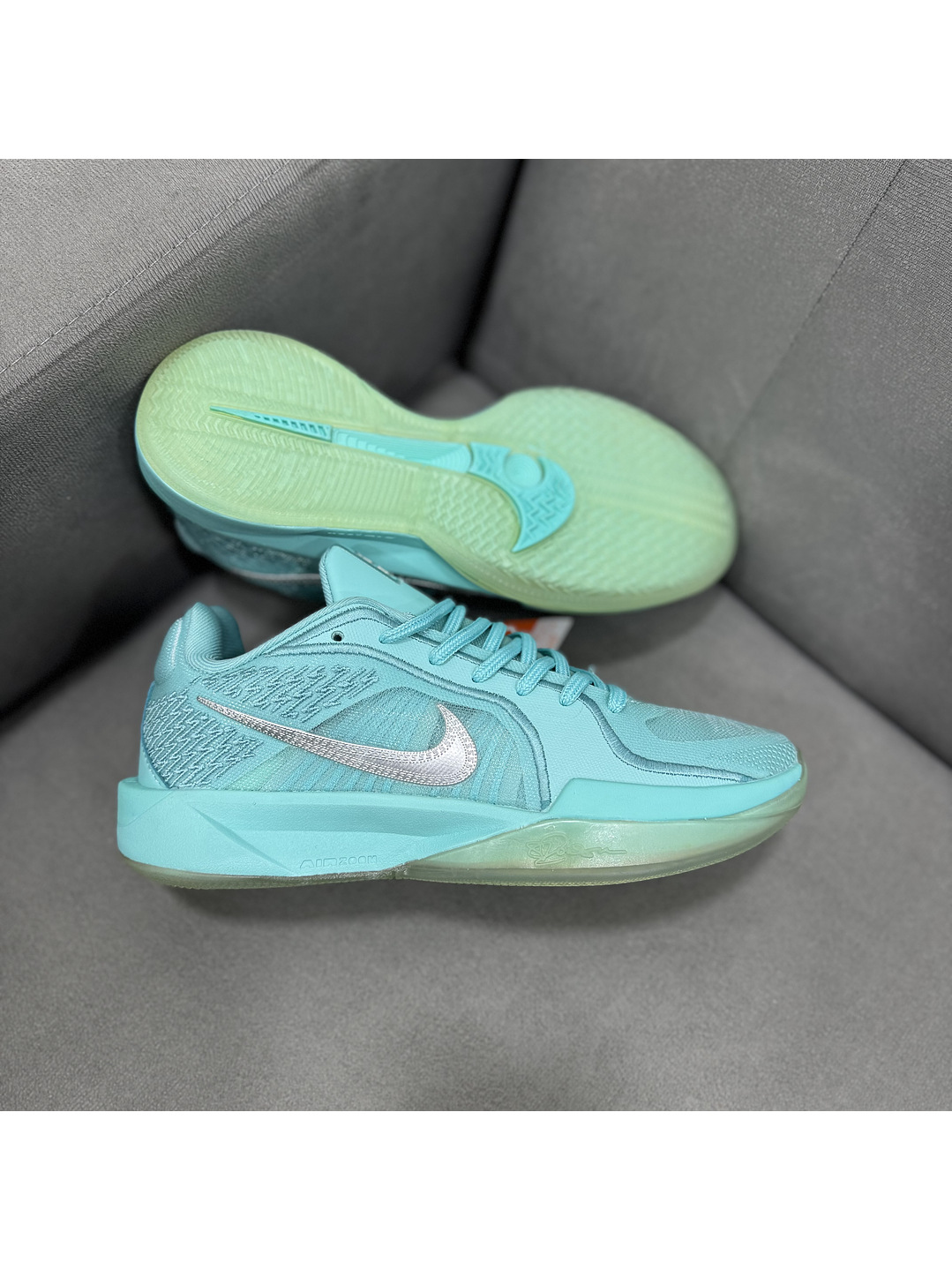 Nike Sabrina 2 Celeste  3