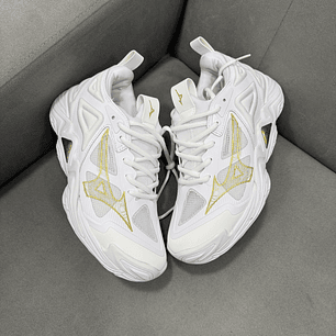 Mizuno Momentum 3 White Gold 