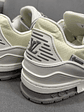 Louis Vuitton Trainer Beige  - Miniatura 4