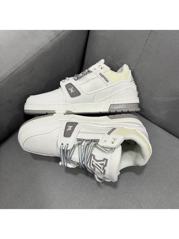 Louis Vuitton Trainer Beige  3