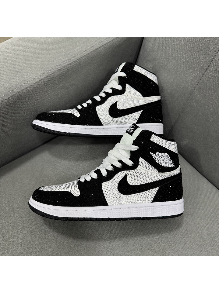 Jordan Retro 1 Panda Swarovski 2