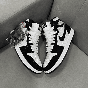 Jordan Retro 1 Panda Swarovski