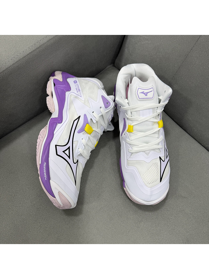 Mizuno Wave Z8 White Purple 2