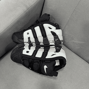 Nike Uptempo Black White 