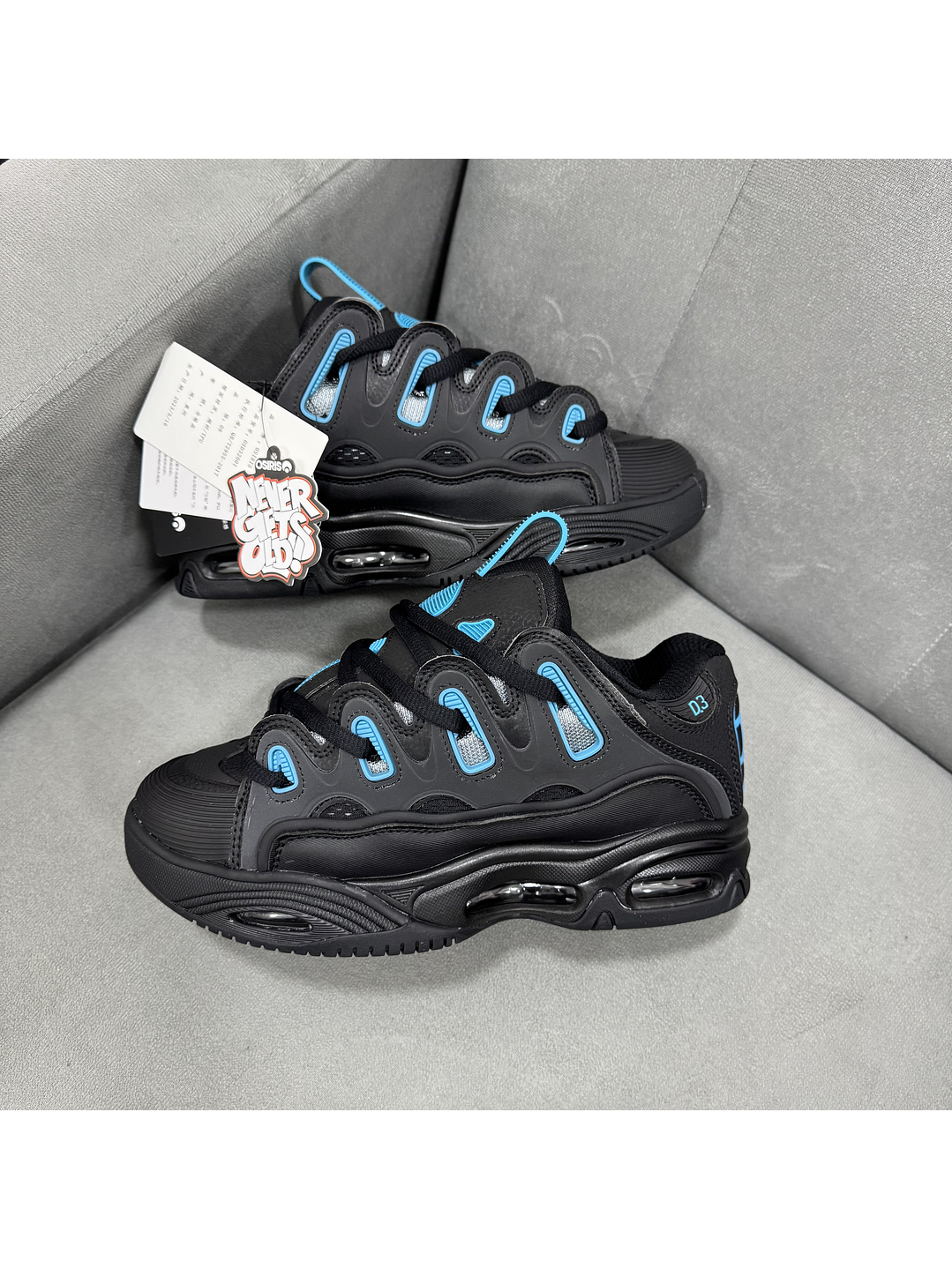 Osiris D3 2001 Black Blue 1