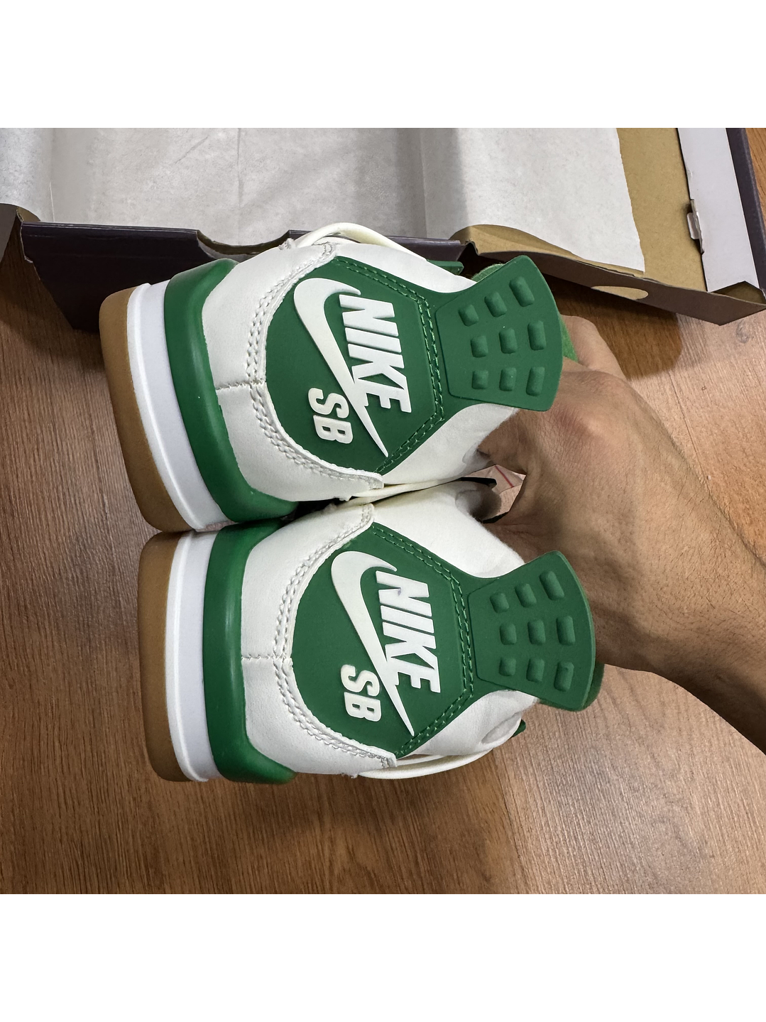 Jordan Retro 4 Sb Green 1.1 3