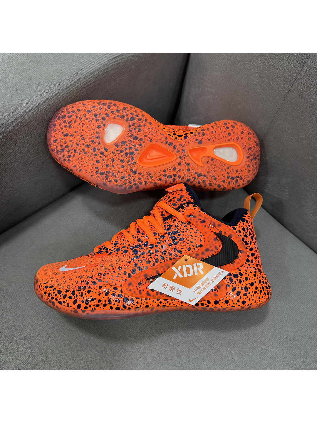 Nike HYPERSET 2 Electric Pack 4