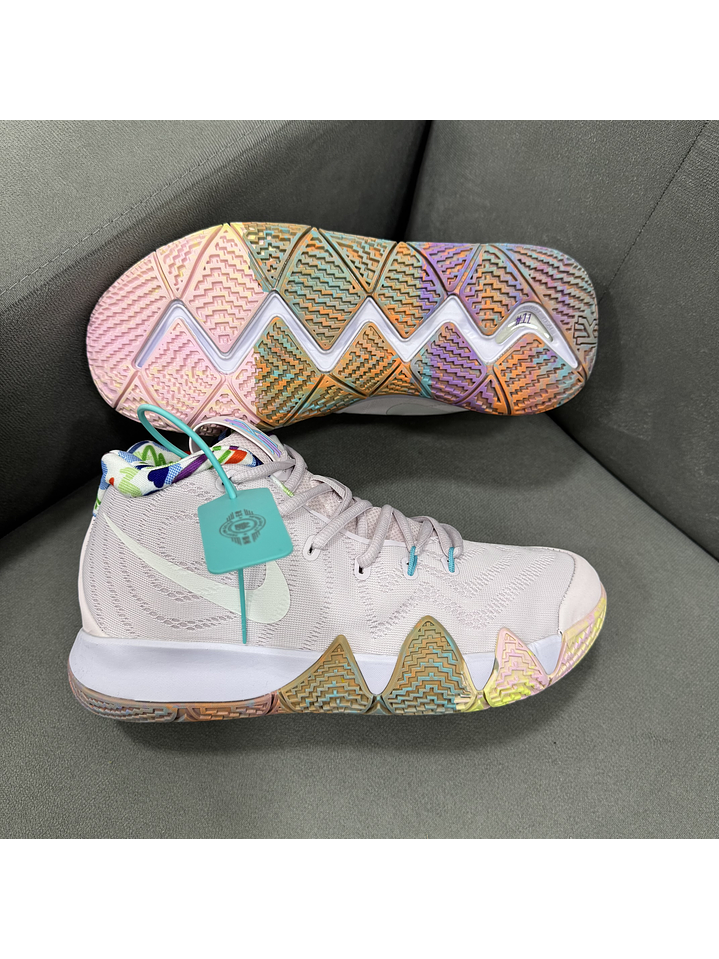 Nike Kyrie 4 90S  2