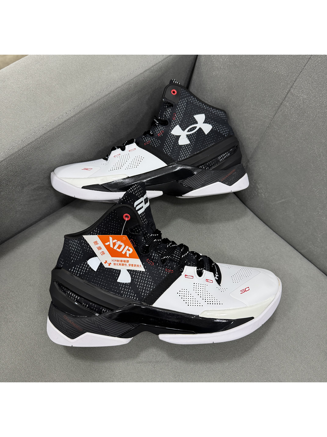 Under Armour Curry 2 Black White  1