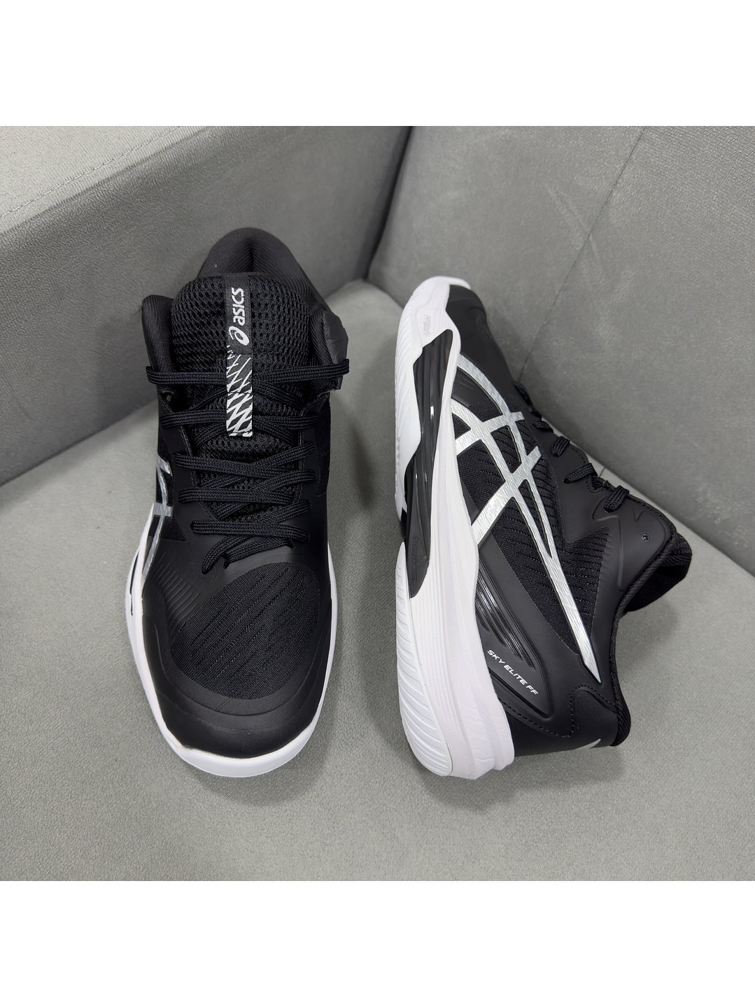 Asícs Sky 3 Elite Negra  2