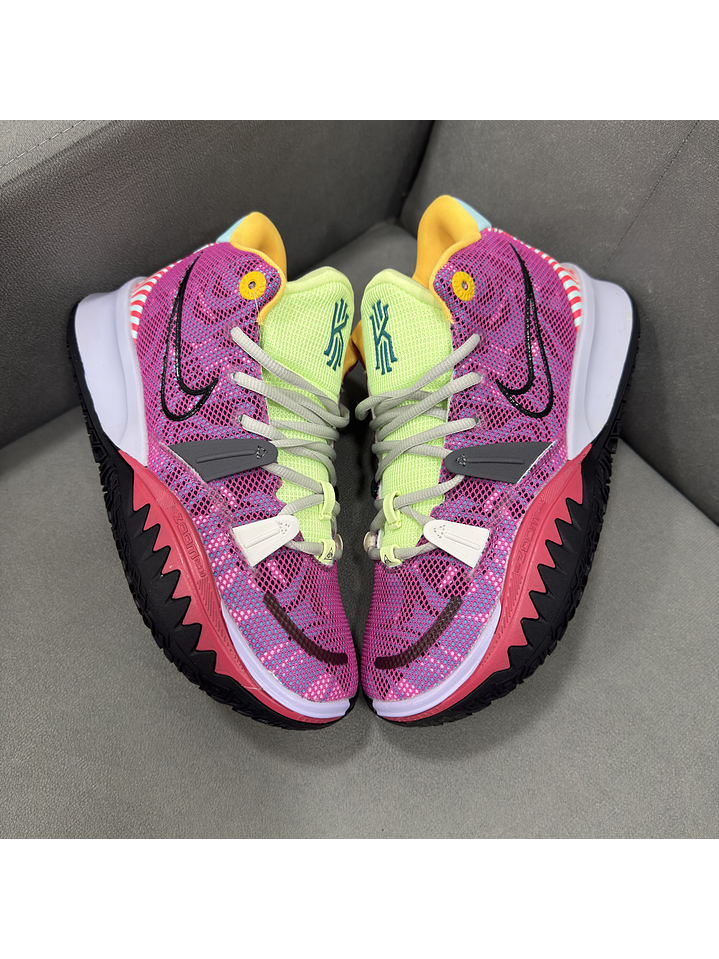 Nike Kyrie 7 Creator  1