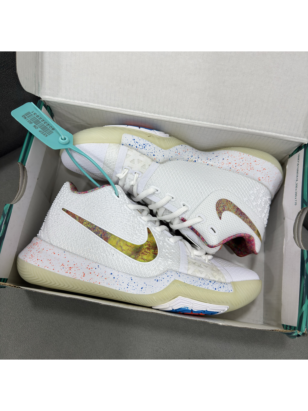 Nike Kyrie 3 White EYBL  3