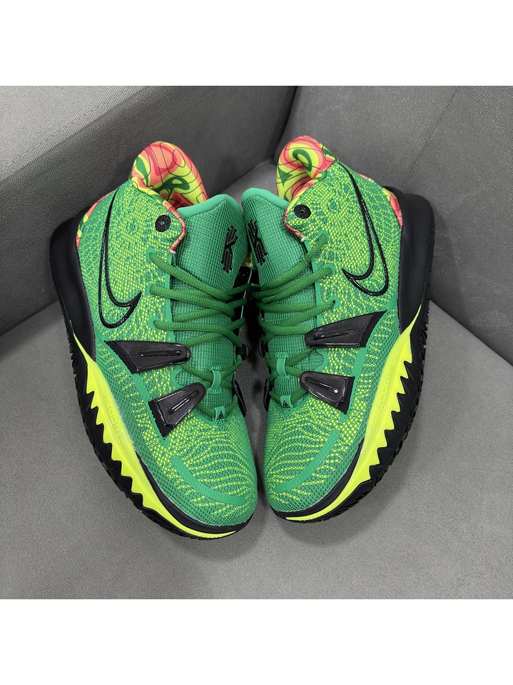 Nike Kyrie 7 Weatherman 3