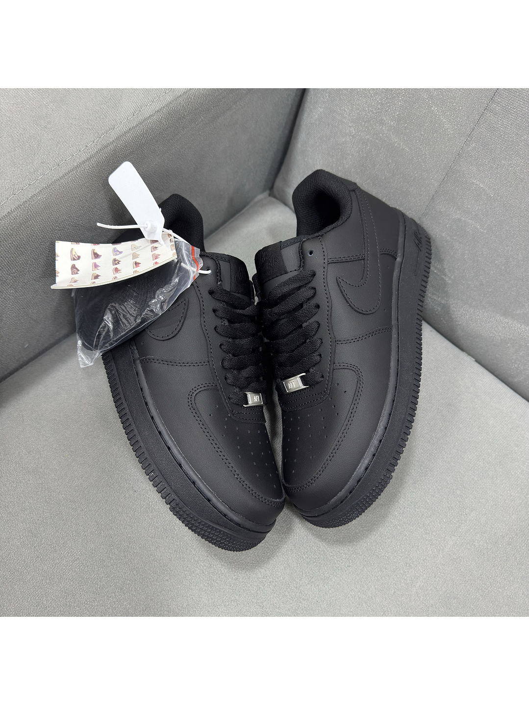 Nike Af1 Black Classic 1.1 2