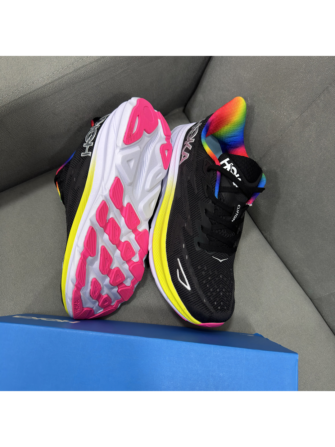 Hoka Clifton 9 Black  3