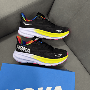 Hoka Clifton 9 Black 