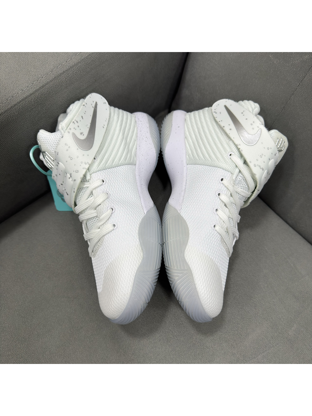 Nike Kyrie 2 White  4