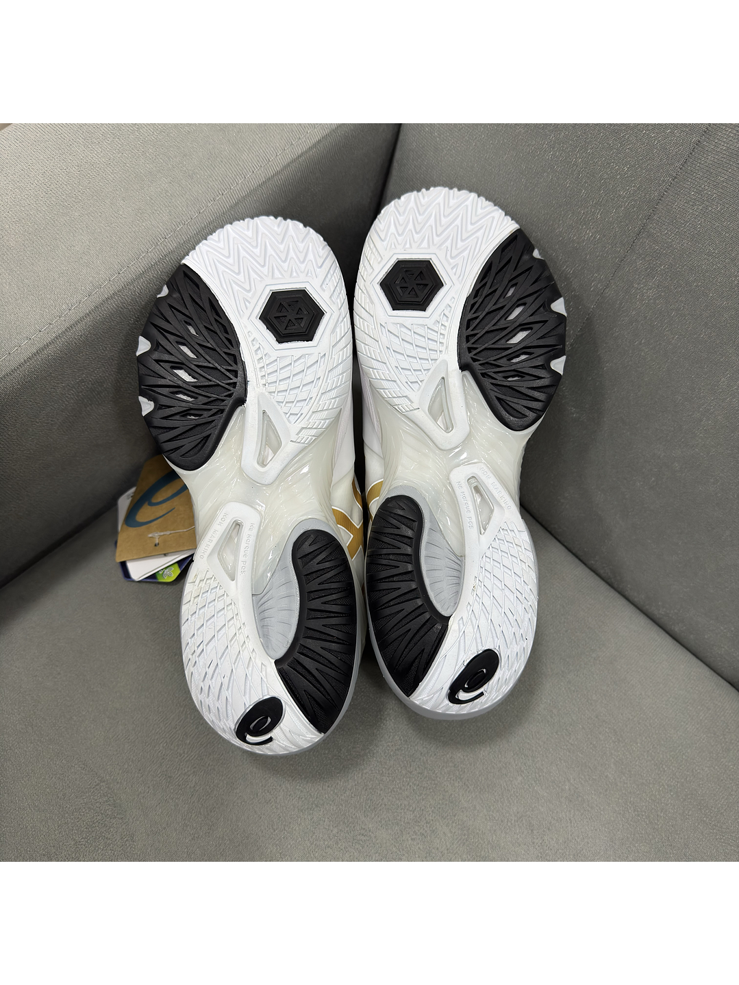 Asics Metarise White Gold 3