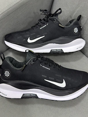 Nike Infinity Run 4 Gore-Tex Black 