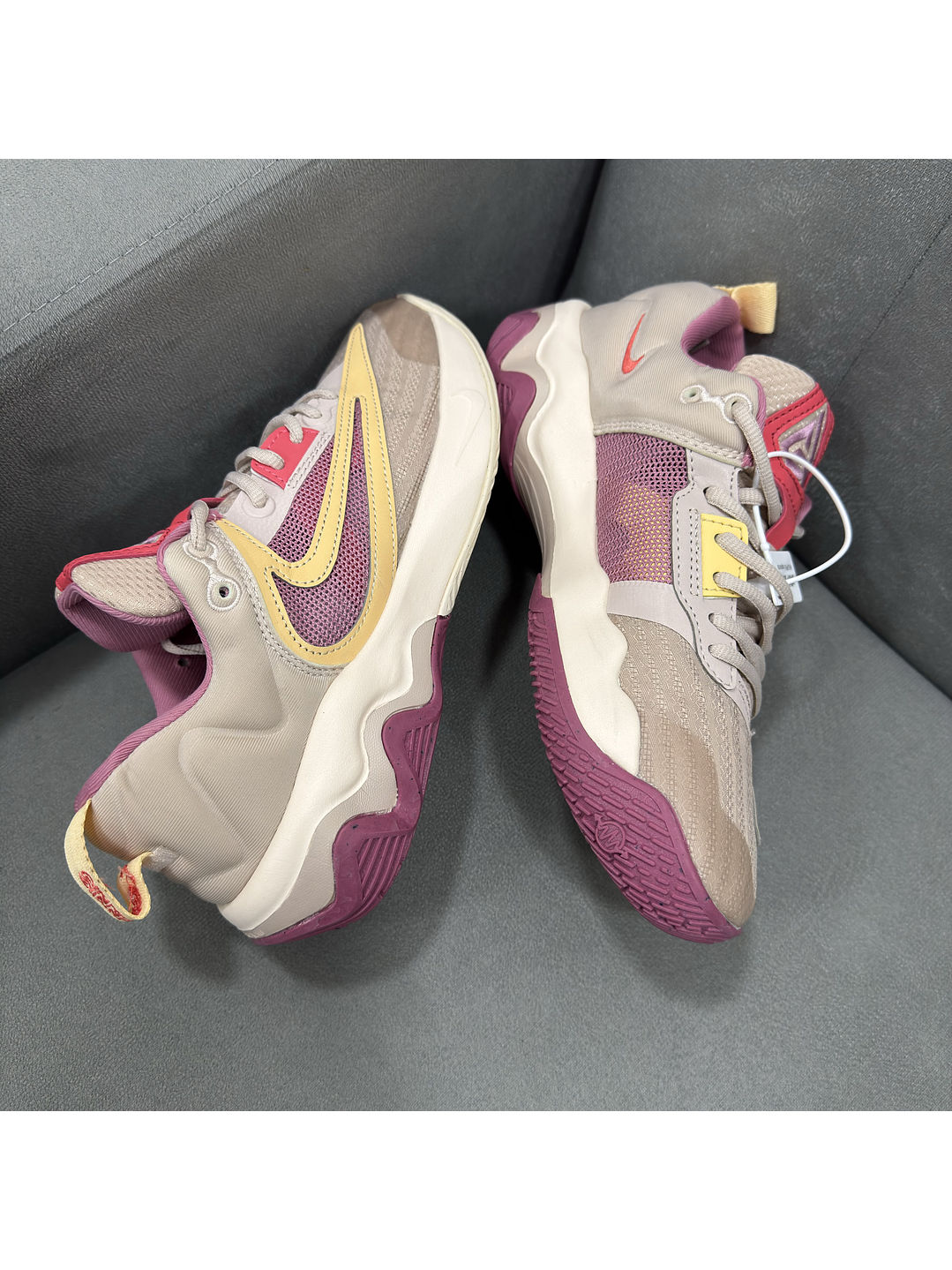 Nike Giannis Inmortality 3 Fossil Desert 2