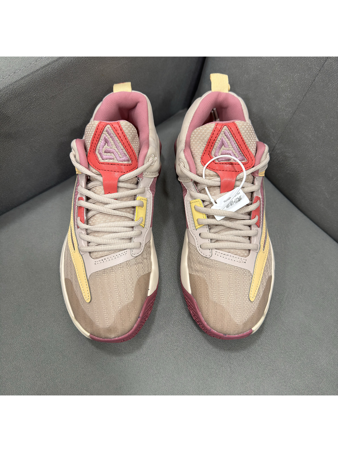 Nike Giannis Inmortality 3 Fossil Desert 4