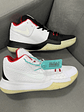 Nike Kyrie 3 Asia  - Miniatura 2