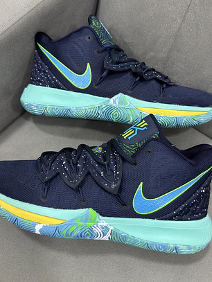 Nike Kyrie Irving 5 UFO 