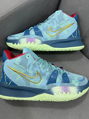 Nike Kyrie Irving 7 Special 