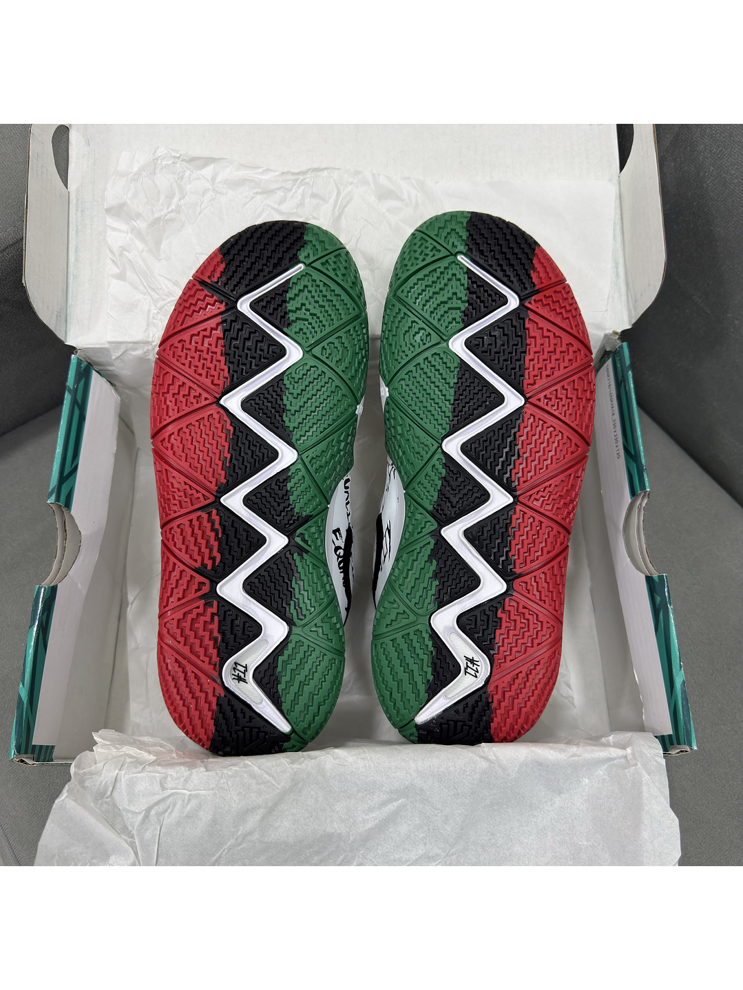 Nike Kyrie 4 BHM Equality  3