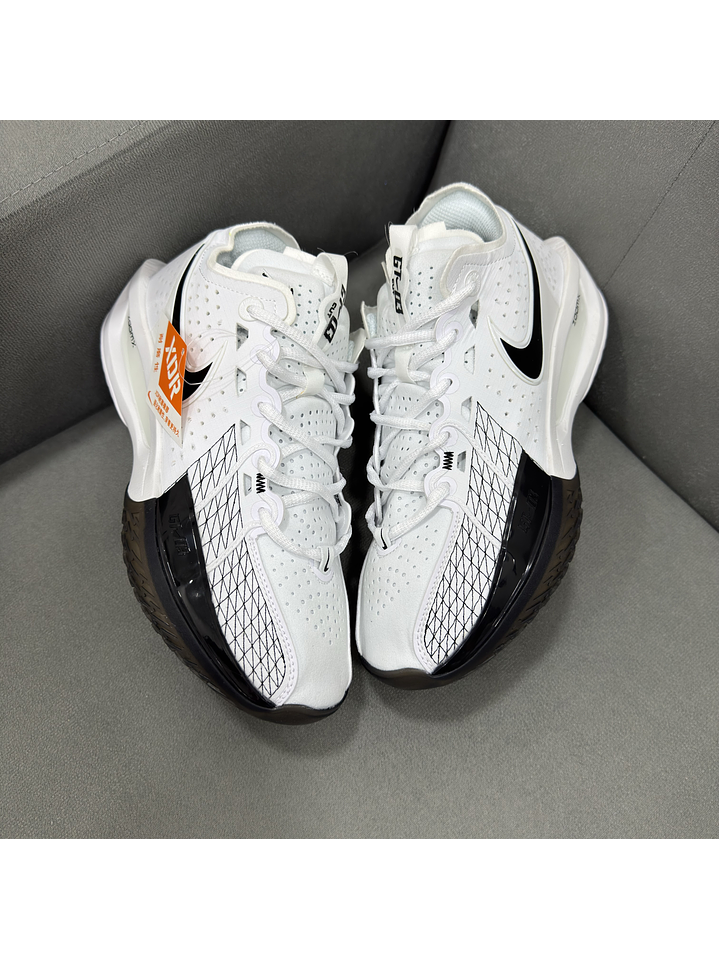 Nike GT Cut 3 White Black  3