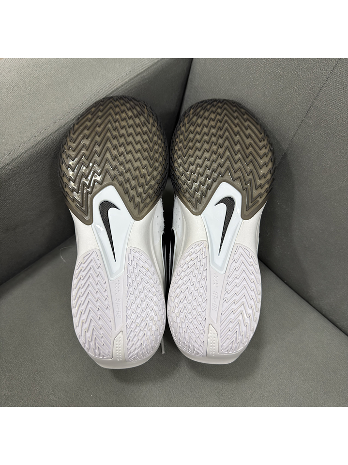 Nike GT Cut 3 White Black  2