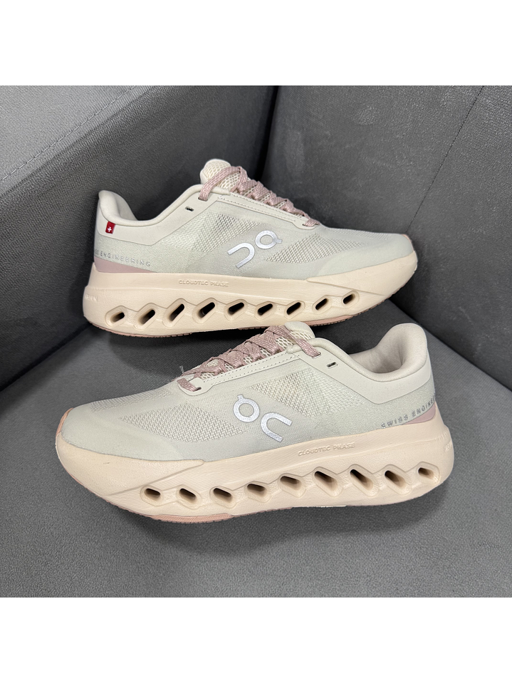 On Cloudsurfer Next Pink 1