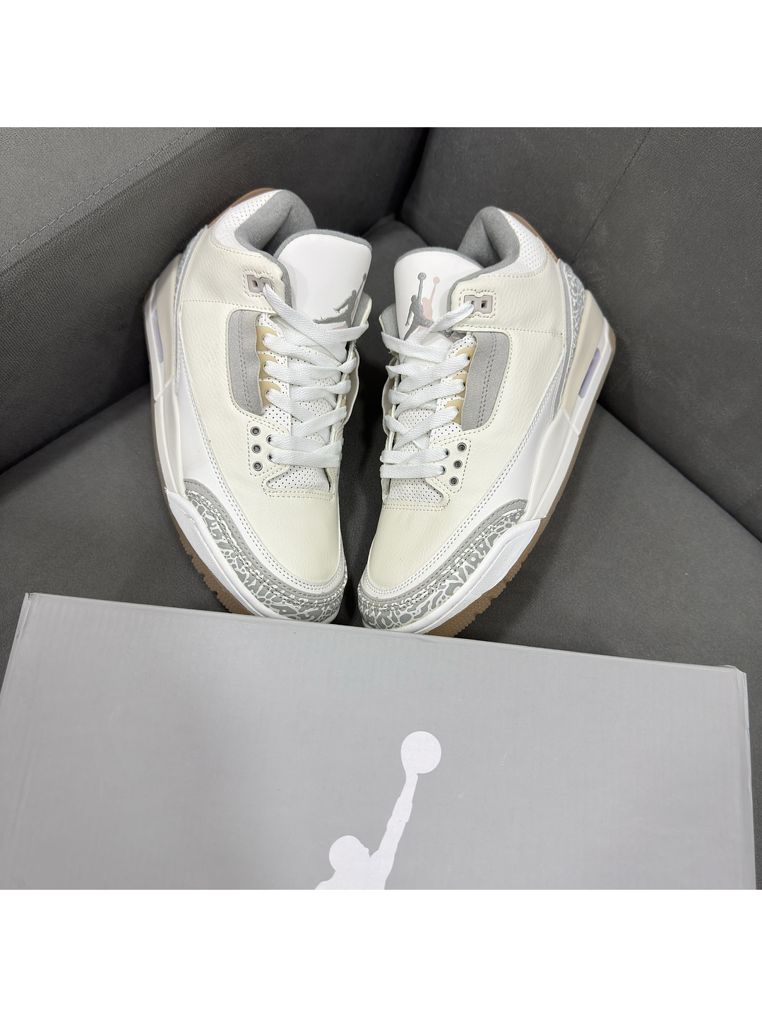 Jordan Retro 3 Craft Ivory  2