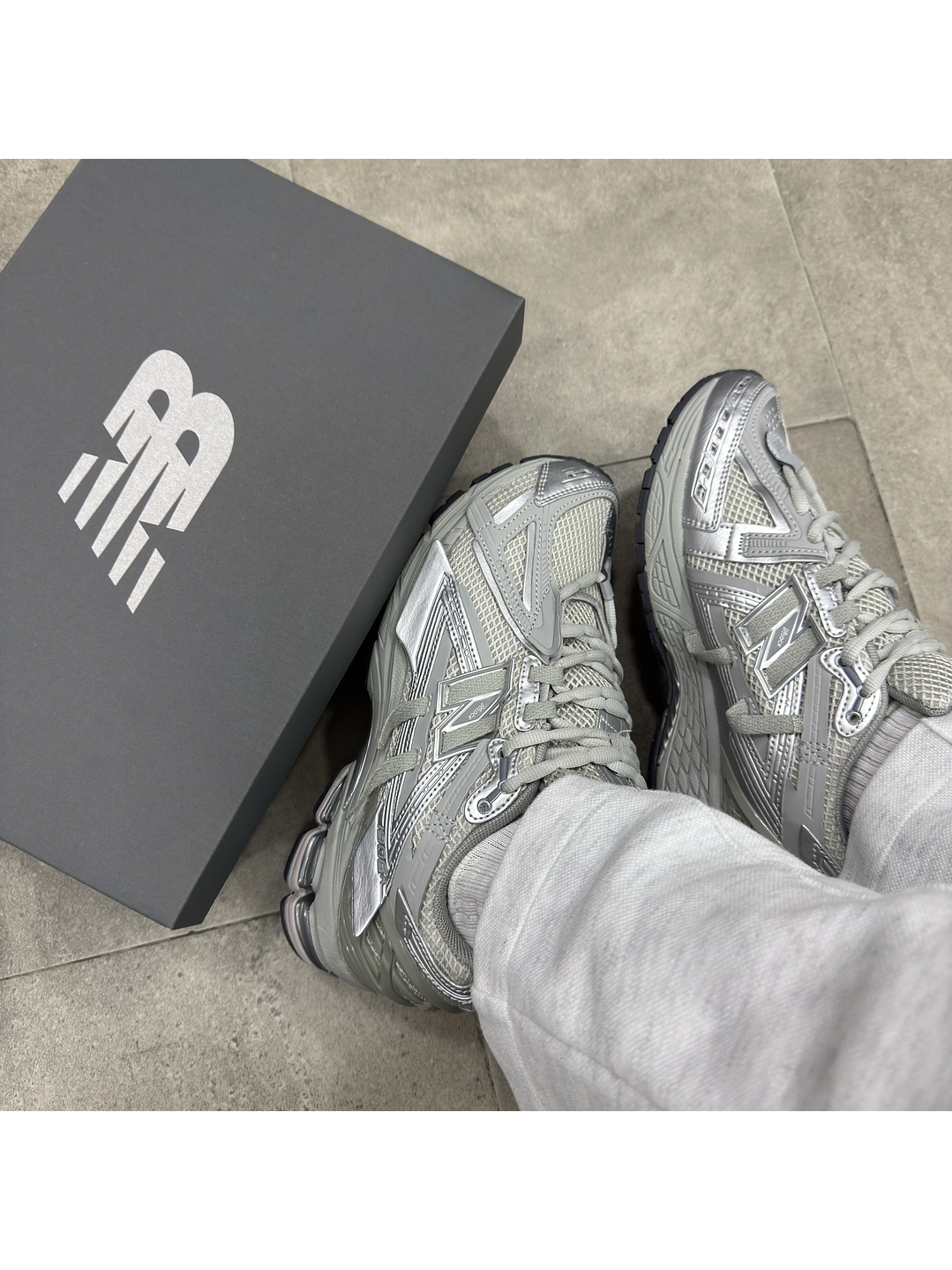 New Balance 1906A Gris  5