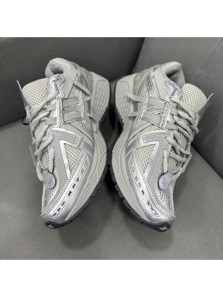 New Balance 1906A Gris  2