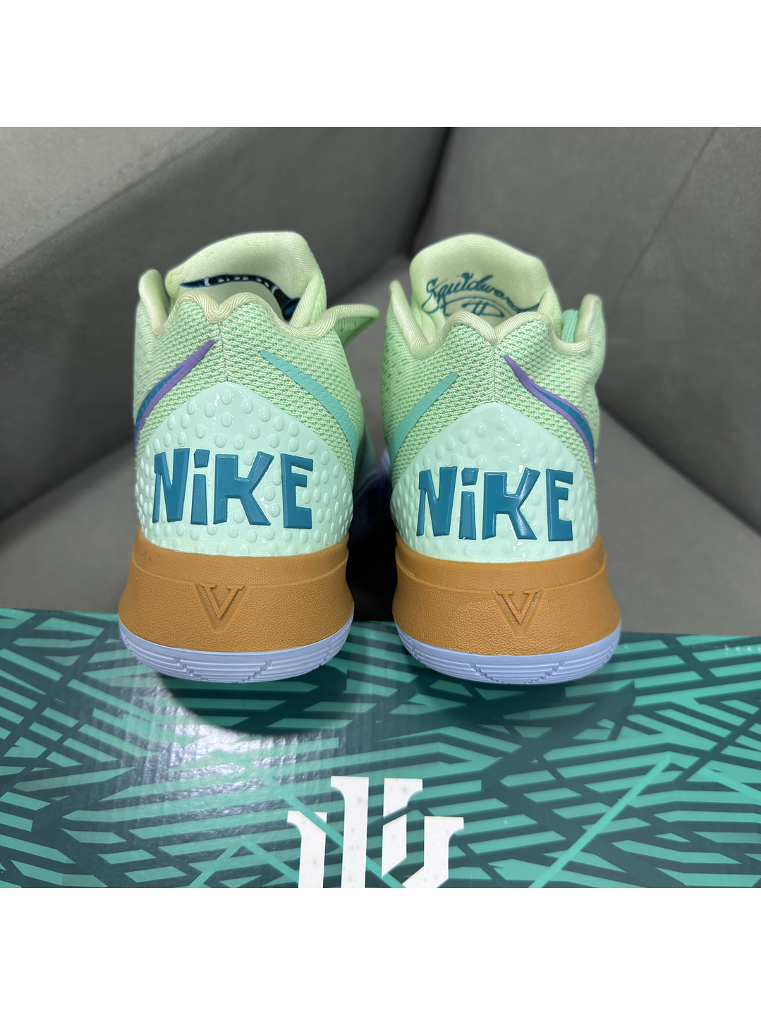 Nike Kyrie Irving 5 Calamardo  3