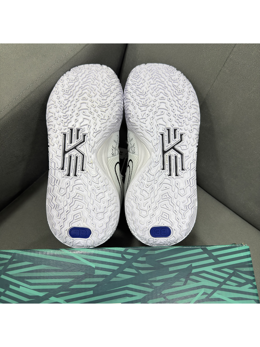 Nike Kyrie Irving 7 Brooklyn Beats  2